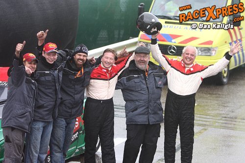 Blijdschap bij AT Motorsport